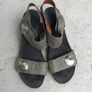 Taos wedge sandals